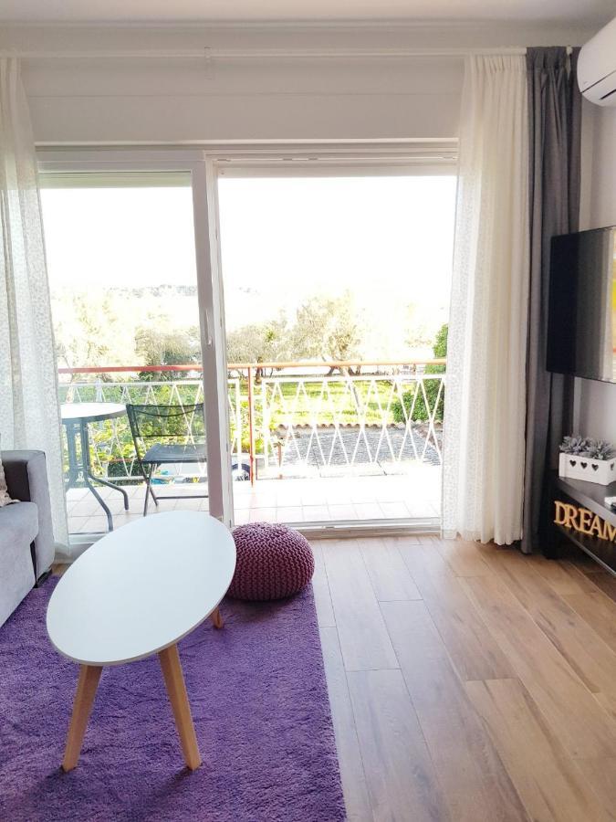Apartman Luka Novigrad  Екстер'єр фото